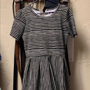 Lularoe medium Amelia